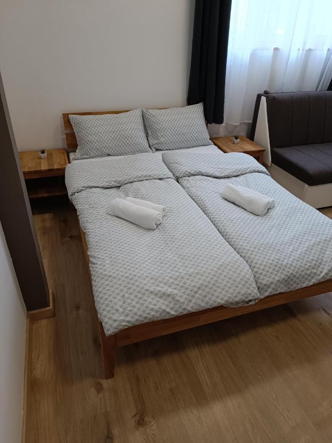 Apartments Aura Deskle 외부 사진